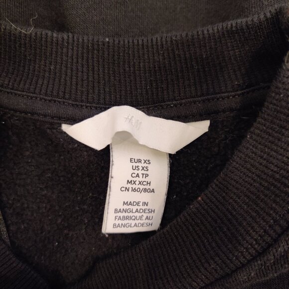 H&M Black Crewneck Long Sleeve Sweatshirt | XS - Picture 5 of 6
